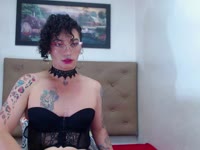 hello, I present my name is aphrodite I am a transsexual girl, with me you can spend your best moments and fantasies I am open to do what I ask me I am a very versatile girl we can spend a beautiful nice time, I