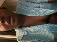 Young girl that like showing her sexyness to stranger, i love the idea of making them horny by seeing me ,I have taboo, verry open minded
