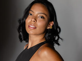 free live chart room AlyRosse