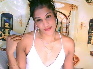 live cam girl AzzyGreene