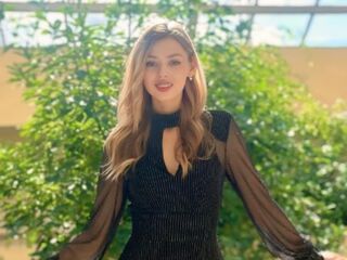 girl camsex CharlotteReimer