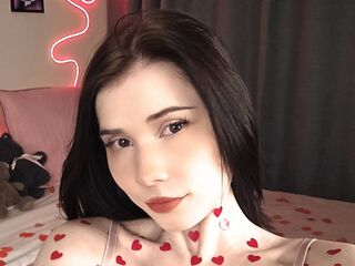 cam girl masturbating with vibrator CleoHighes
