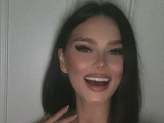 naked camgirl EmilyPortec