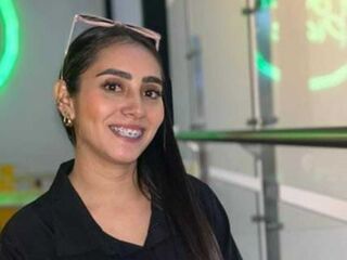 camwhore shaving pussy EscarlethSwith