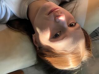 cyber sex chat room JeneLampiasi