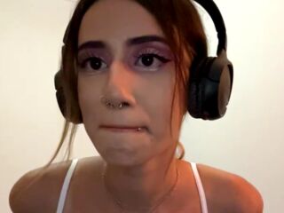 naked girl with webcam JulySapphire