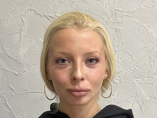 free cyber sex LanaReals