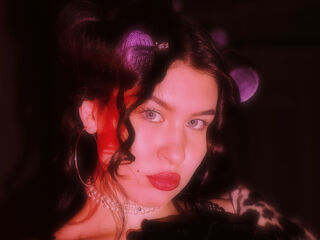 naked webcam girl masturbating LarondaSuitt