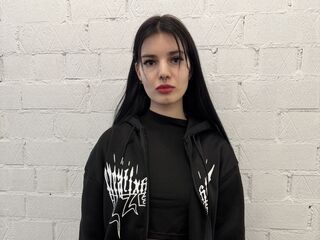 camgirl fingering pussy MaryettaBurgees