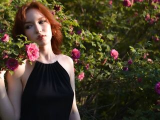 naked girl with webcam masturbating with dildo MyrtaGulliver