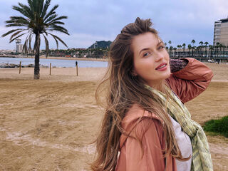 chatroom sex QuinnTakara