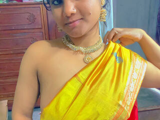 naked girl with live cam masturbating Sejuti