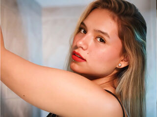 adult video chat room SusieJohns