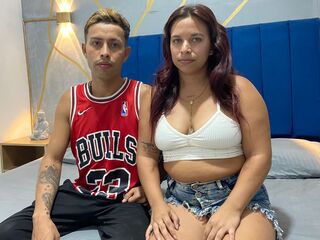 live couple cam AngelaAndMike