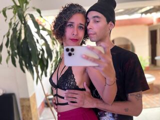 live cam couple blowjob JhosepAndMerfy