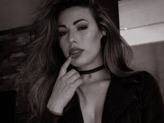 live bdsm cam girl SanyWonder