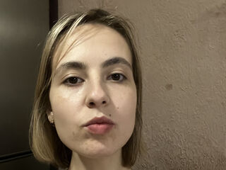 fingering cam whore AdalineShay