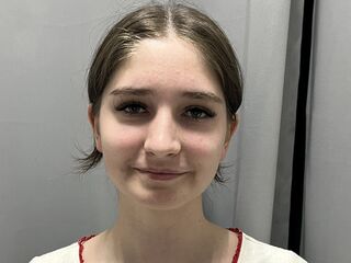 girl topless AlisaGlem