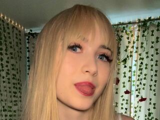 webcam girl chat room AliseWeekers