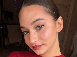 camgirl chat room AlisenBrown