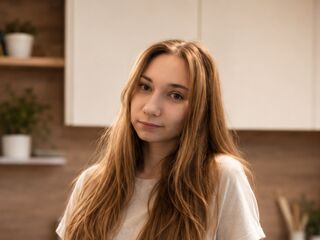 naughty camgirl masturbating AllieShewmaker
