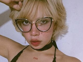 camgirl porn webcam AmelieMari
