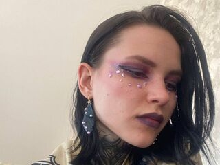 topless camgirl AndreaHazel