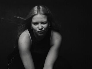 cam girl video AngellaMaulin