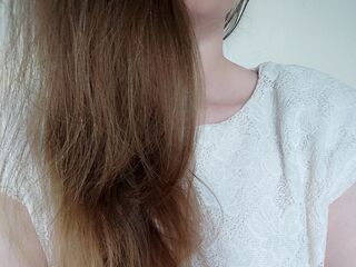 camgirl playing with sextoy AnnMoore