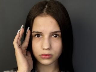 babecam AnnetPintonin