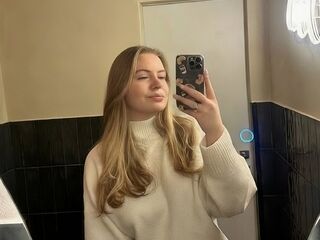 adult videochat AryaThomas