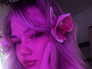 nude gamgirl AshleaSenerchia