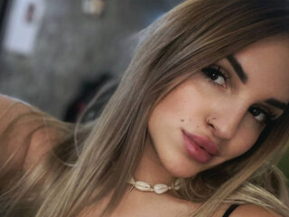 webcamgirl chatroom AuroraPhillips