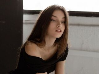 nude webcamgirl pic BettyannHeld