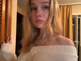 camwhore masturbating BrittaneyCreitz