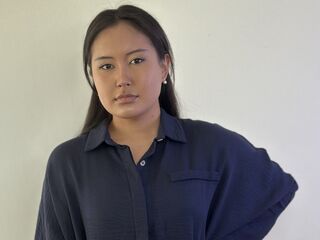 sexcam live CarolannOrmisto