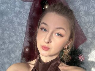 adult webcam chat room CharoletteHeckle