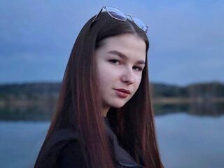 naked camgirl gallery ChiekoLona