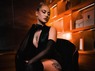 girl topless chat ChloeGracey