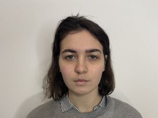 chat room live show CorinaHariri