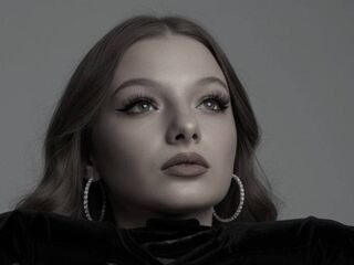 free nude live show CreolaScheidler