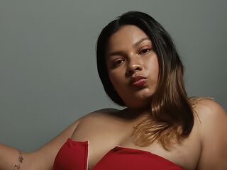 camgirl chatroom CristyRios