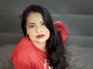 camgirl shaving pussy DanikaDaniels