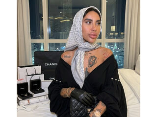 hot striptease webcam DianaCarolinas