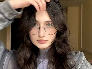 chat room livesex DianneBrowie