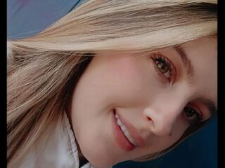 cam slut video chat DioneKises