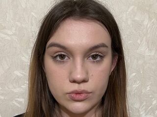 naked webcam girl photo DwanaNewtown