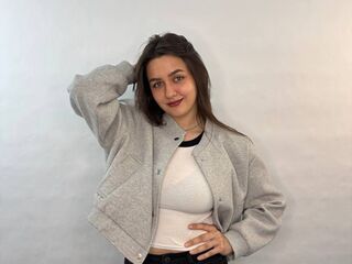 adultcam photo ElaraWhitmoren