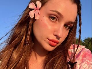 girl webcam naked ElisaHeathe