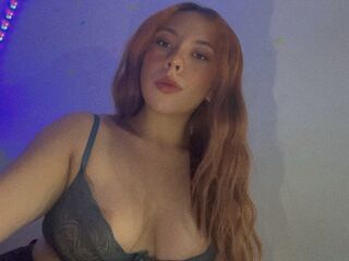 camgirl showing tits ElvaJacobson